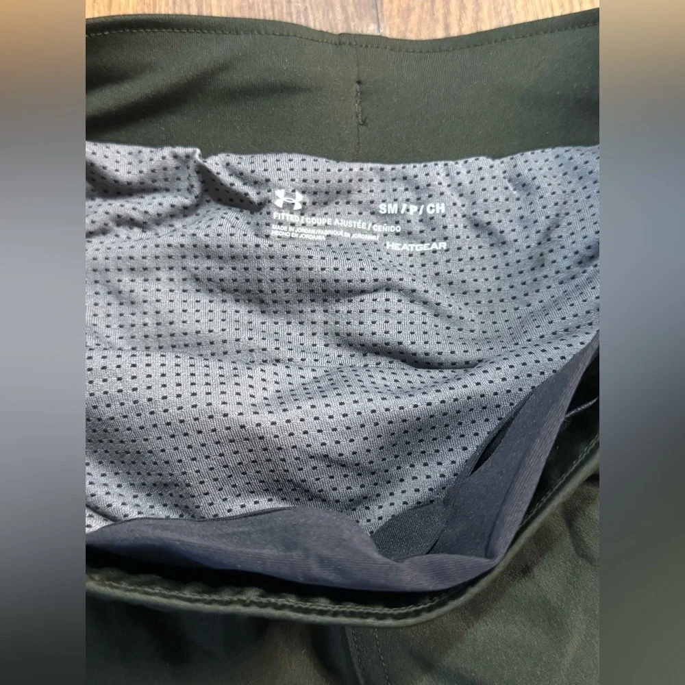 Under Armour Men's Threadborne Active Shorts Army Green Black Size Small NWT